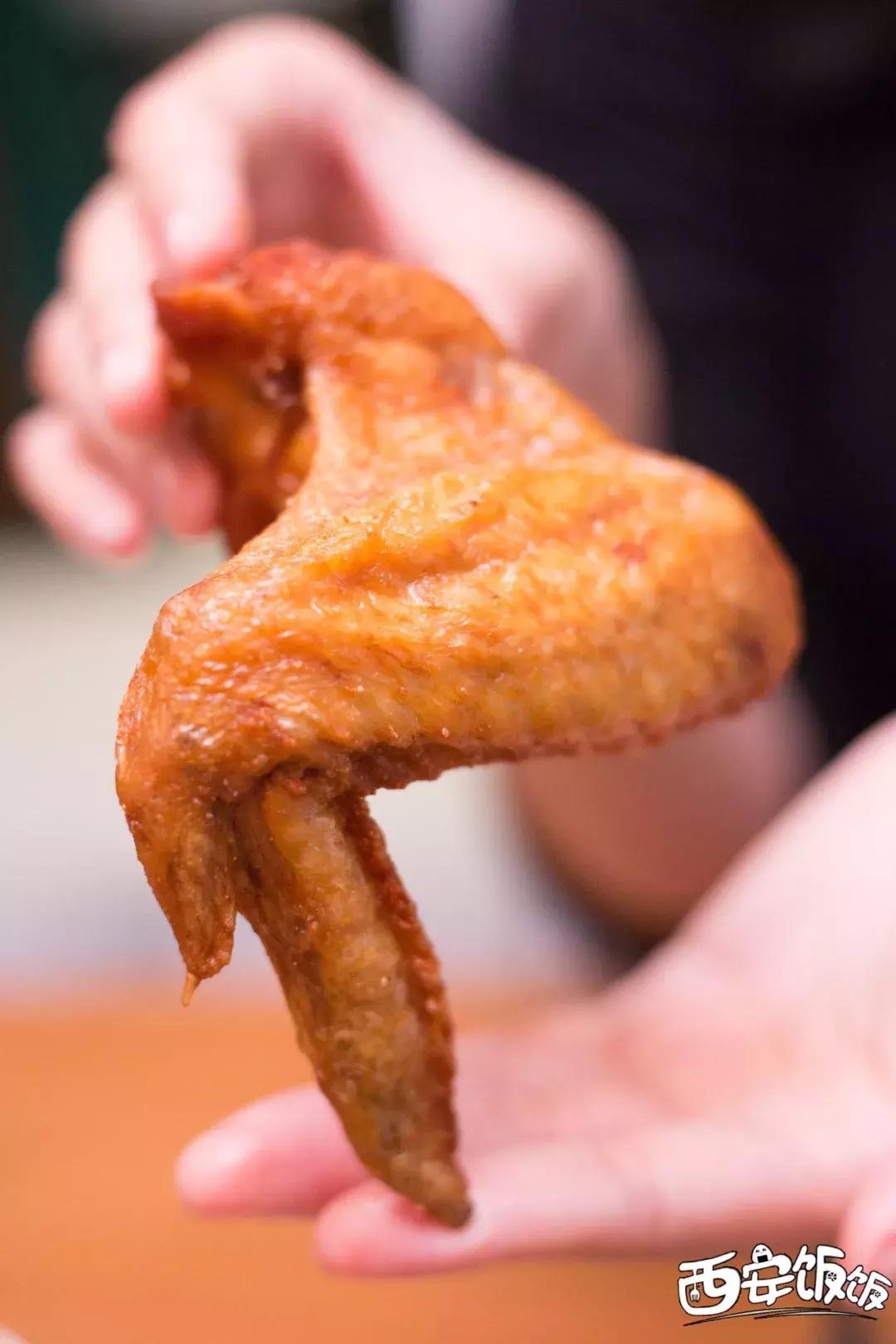 泰国美食街边小吃生吃,超好吃泰国小吃街头甜品