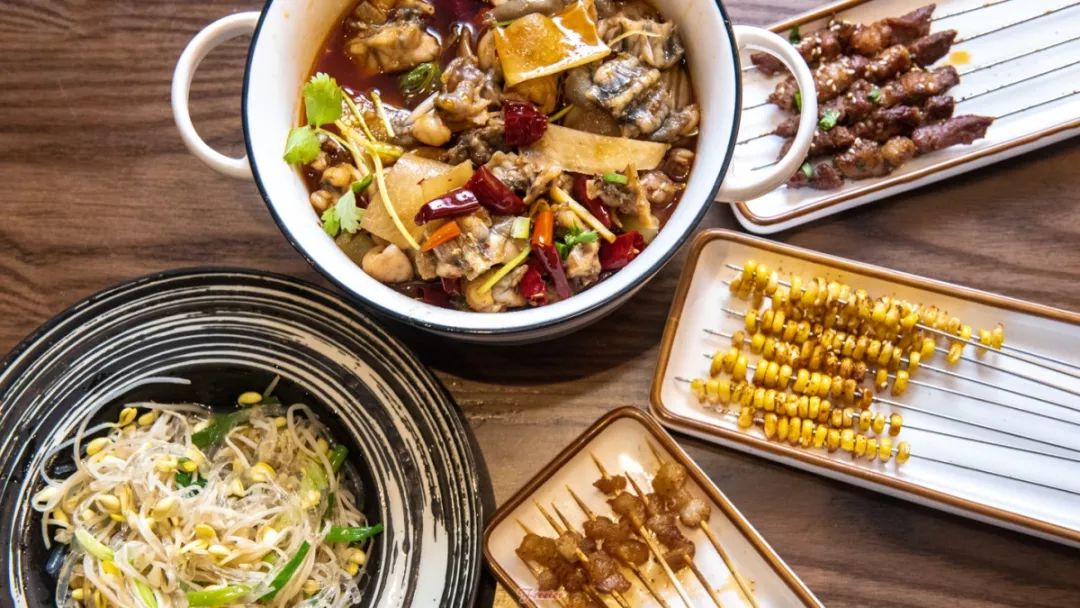 海口酒吧吃饭,海口私房菜有什么好吃的