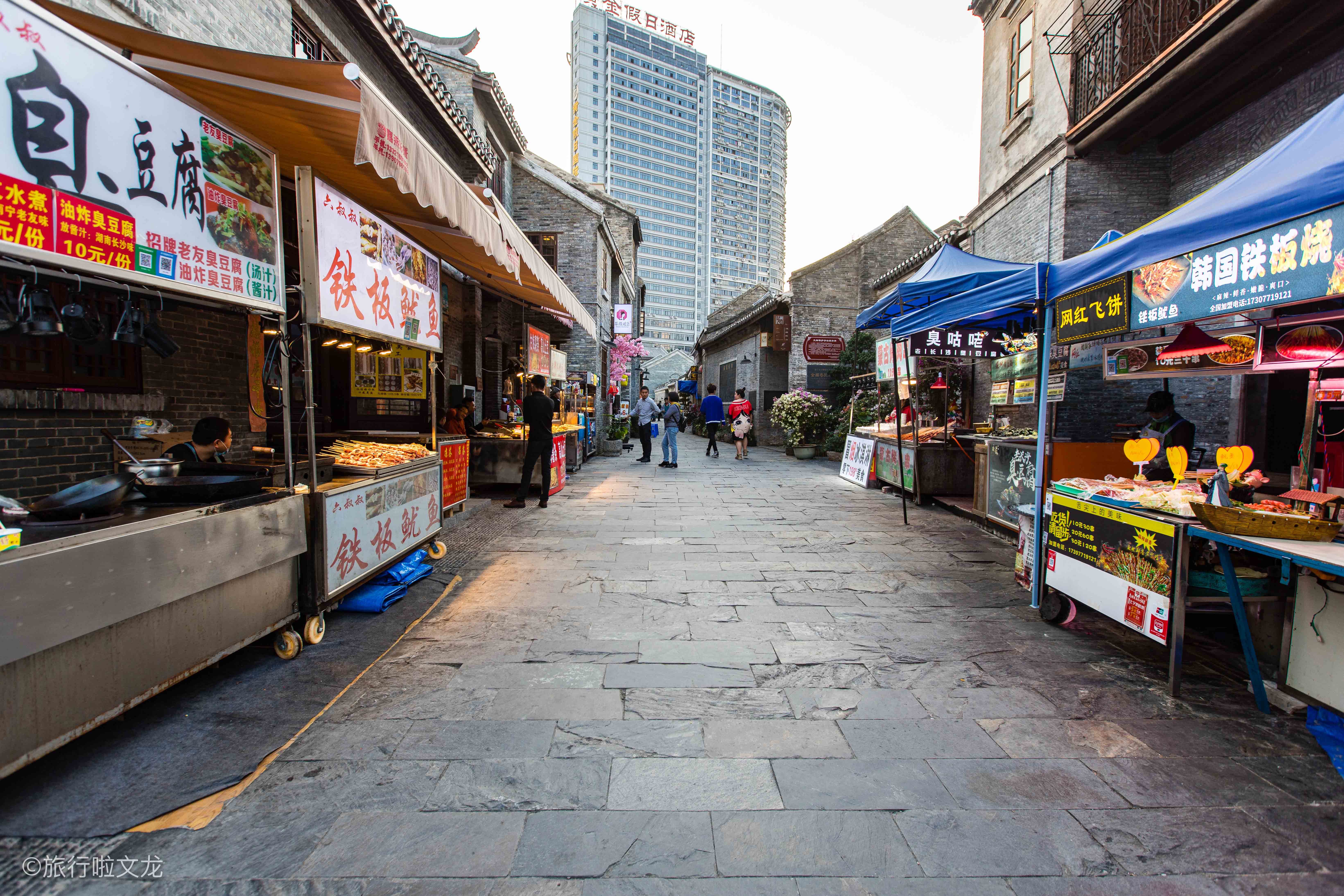 南宁夜市街最新规划,南宁市中山路美食街旁边