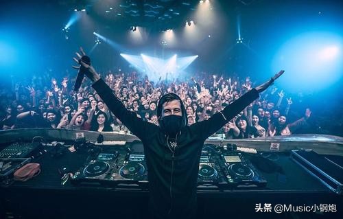 小提琴​帅哥翻奏电音教主的《Lily》，美妙动听