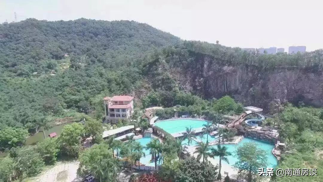 价值10几亿的楼盘被拆,史上最惨的开发商