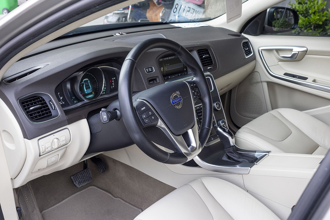 2014款沃尔沃s60二手车价格,二手车沃尔沃s90和s60哪个值得买