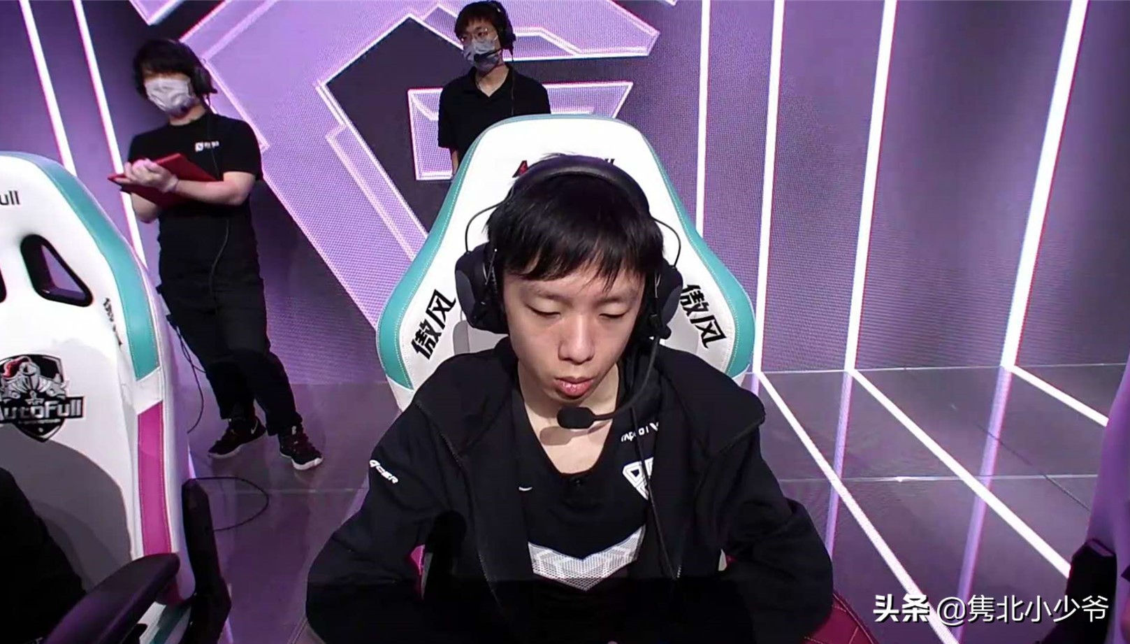 fpx金贡被压100刀,fpx4连败后换金贡