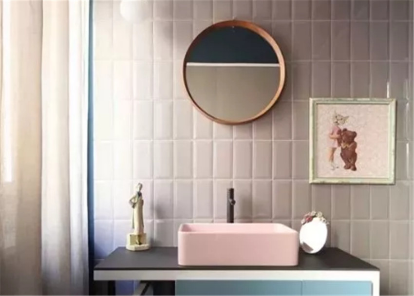 卫生间和客厅瓷砖颜色一样好看吗,卫生间浅灰色瓷砖美缝用什么颜色