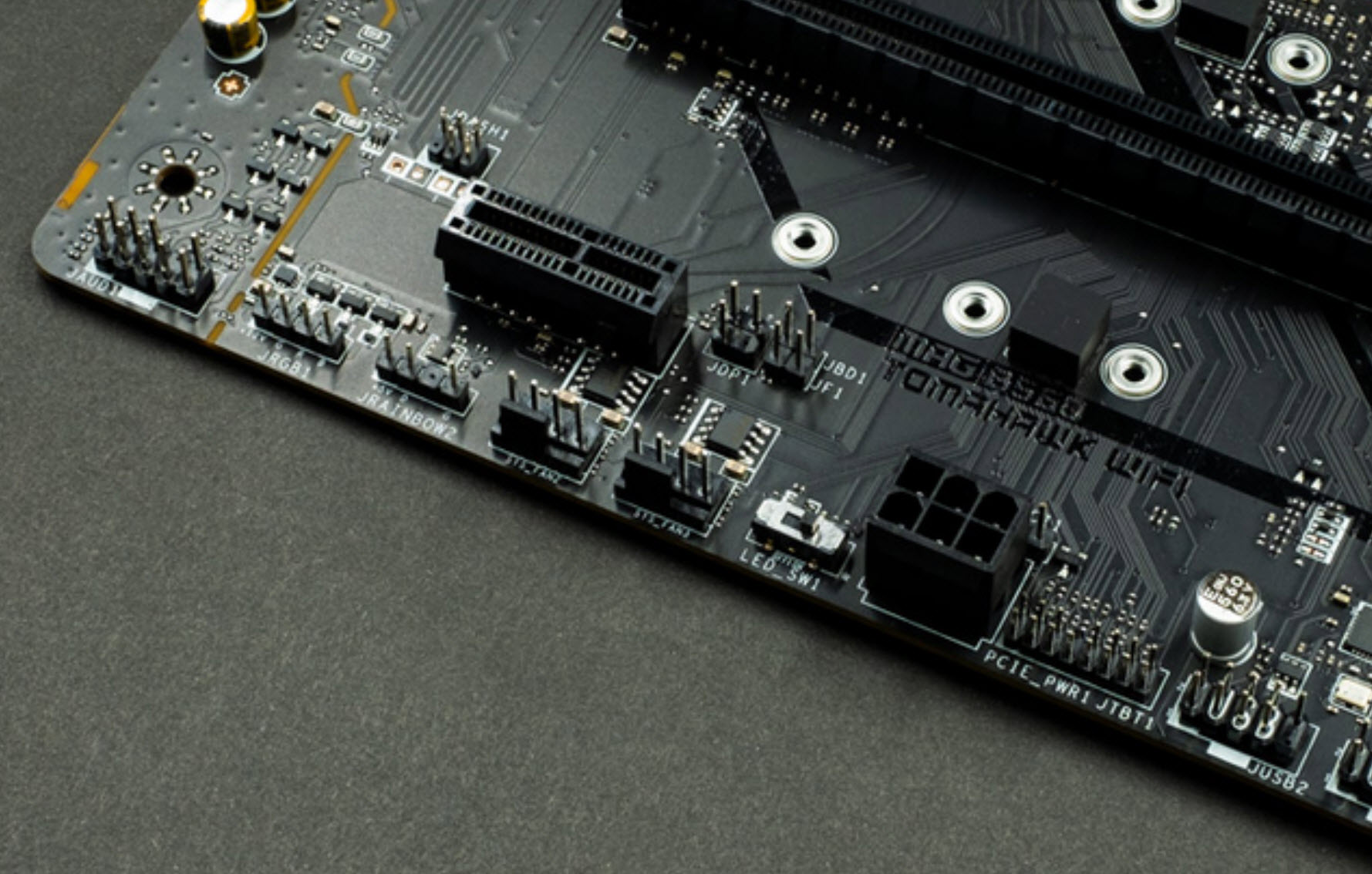 inteli7第几代cpu性价比最高,酷睿i7为什么比较便宜