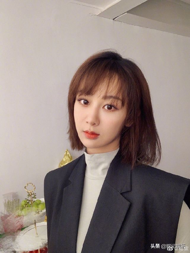 杨紫剪短发的照片,杨紫为什么要剪短发
