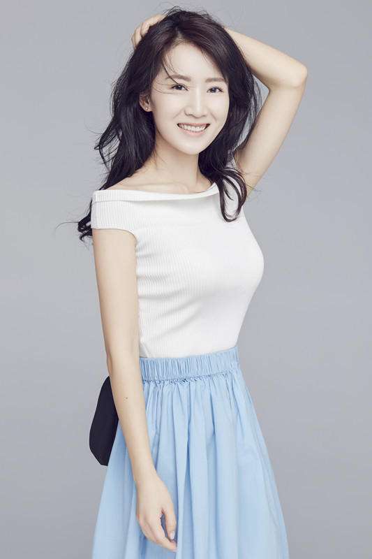 演“小三”走红的李念，如今有儿有女老公疼，幸福的让人羡慕