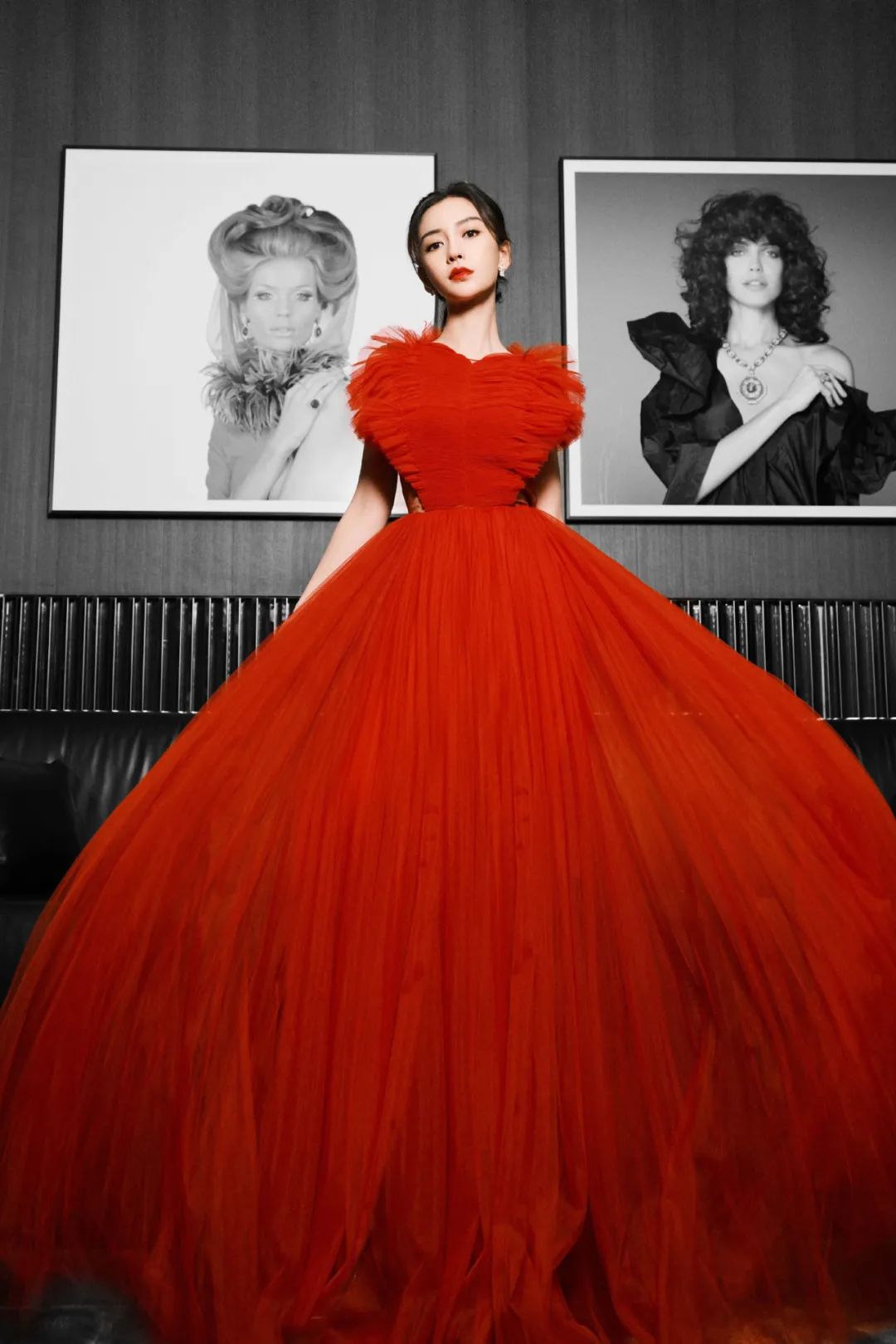 陈坤和巩俐走红毯颁奖,巩俐戛纳红毯惊艳全球