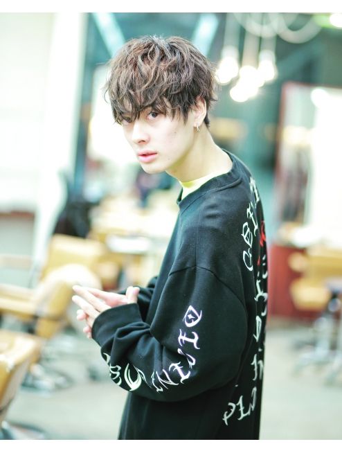 男生卷发造型中短卷,男生卷发造型中长发圆脸