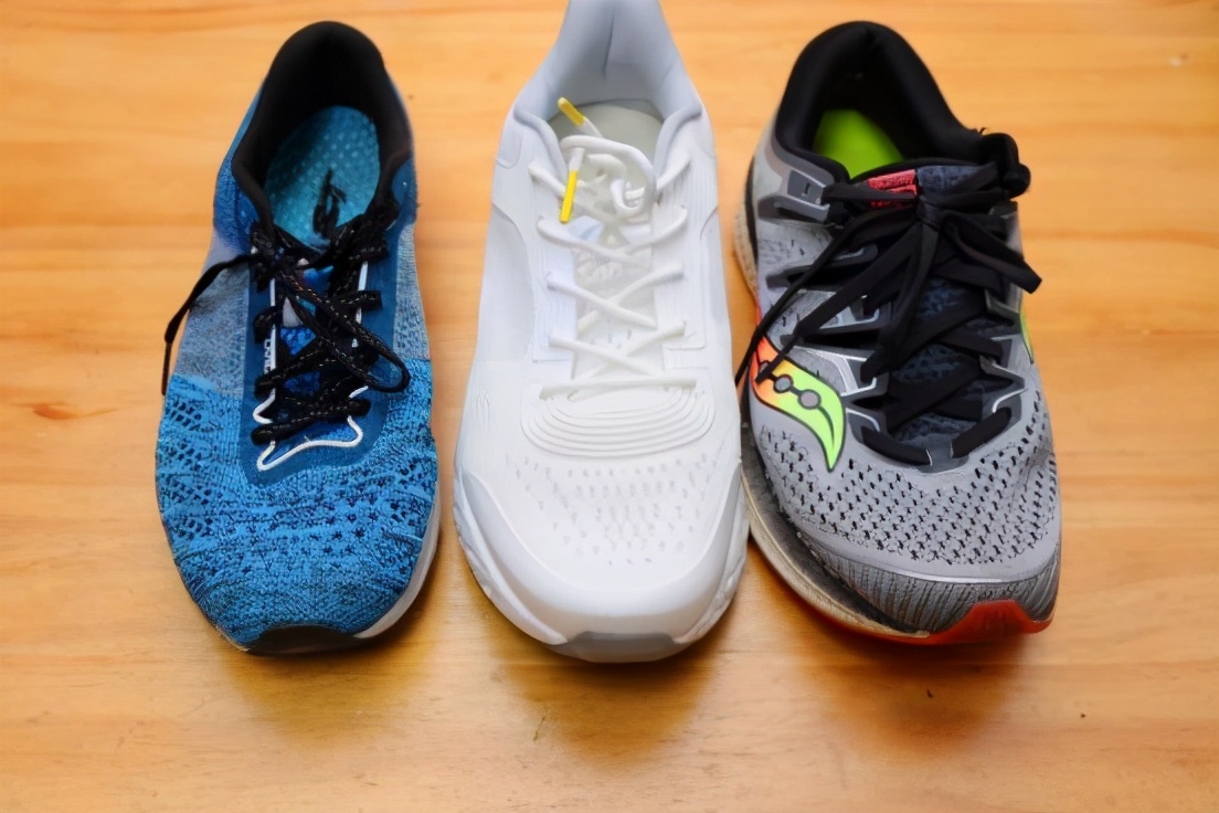 走路轻软跑步双弹颜值时尚，OneMix逍遥游休闲跑鞋实测