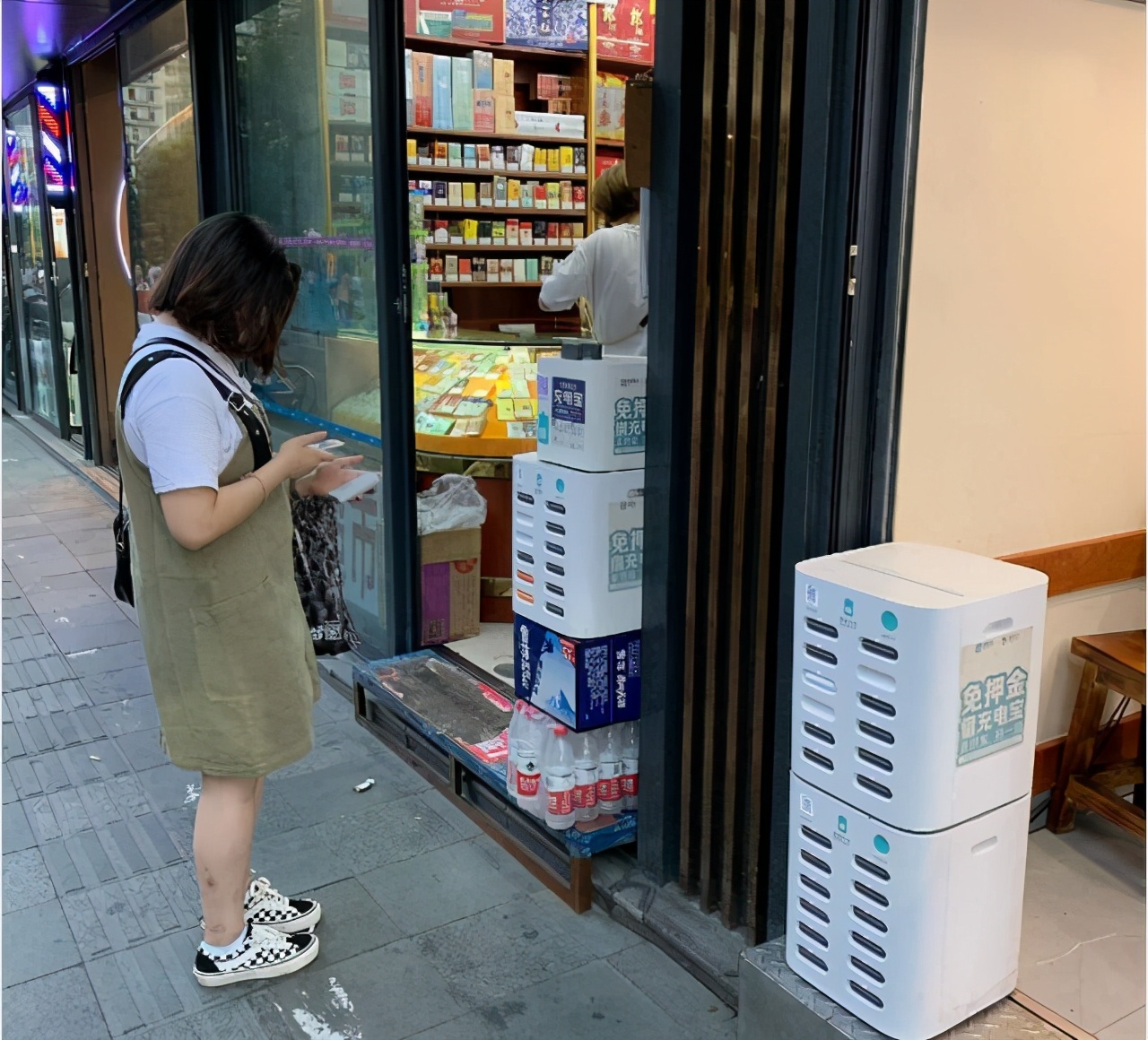 杭州共享充电宝加盟价格,积电共享充电宝代理加盟