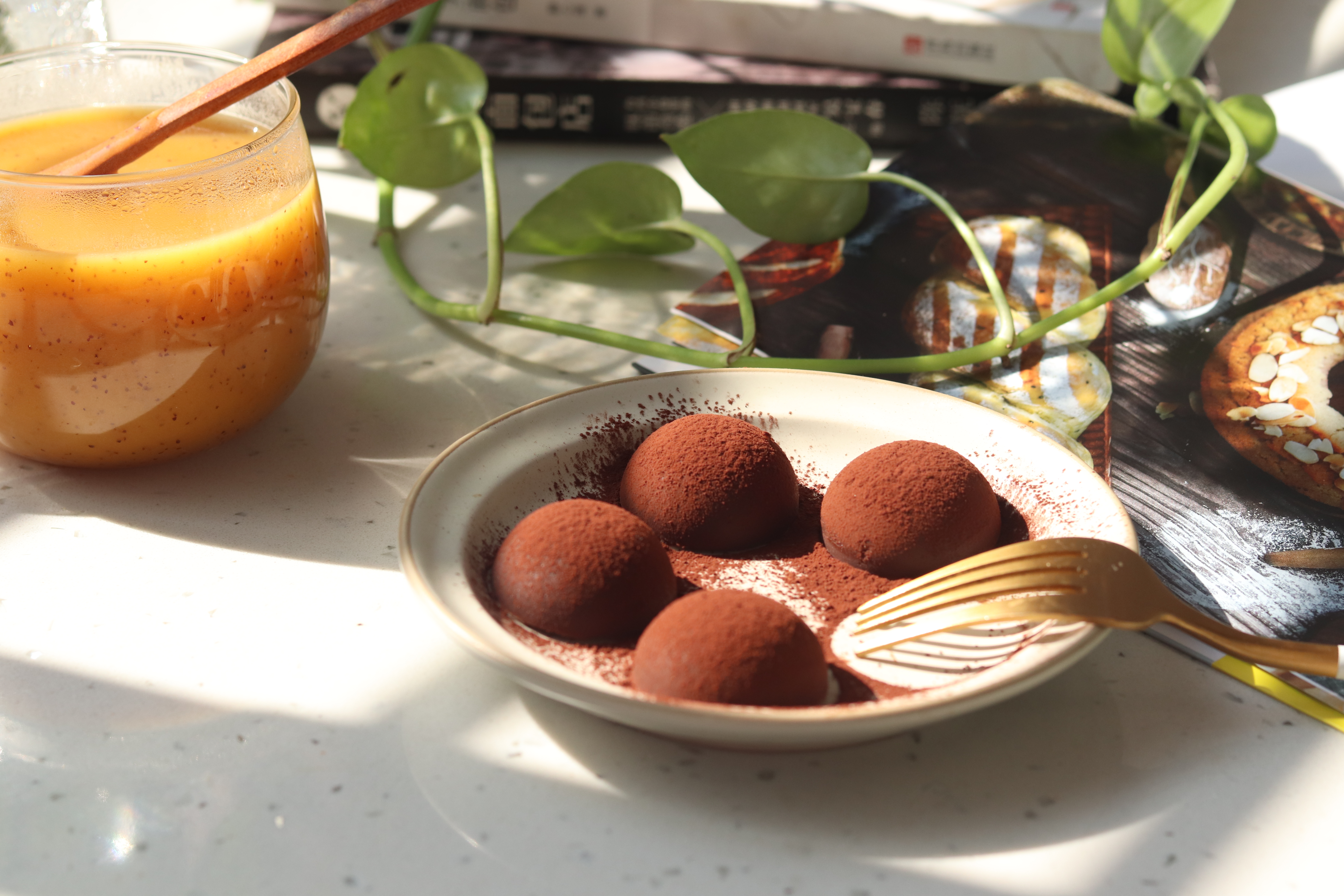 情人节手工巧克力制作全过程,在家里不用火怎么做巧克力