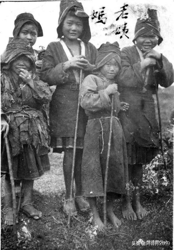 镇宁关寨的白骨塔,贵州安顺镇宁官寨白骨塔