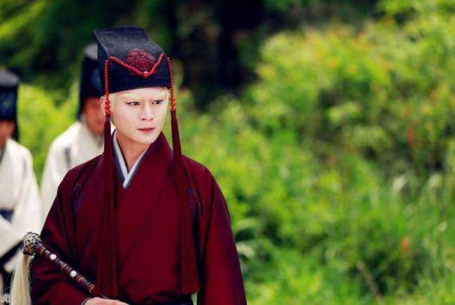 老梁讲历史上唯一被杀的皇帝,老梁皇帝的死亡之谜