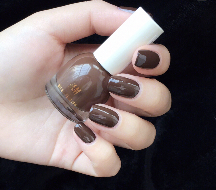 2020秋冬最流行指甲油,指甲油推荐香奈儿