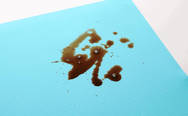 手镯小了佩戴手镯方法,怎么戴手镯不容易变形开口