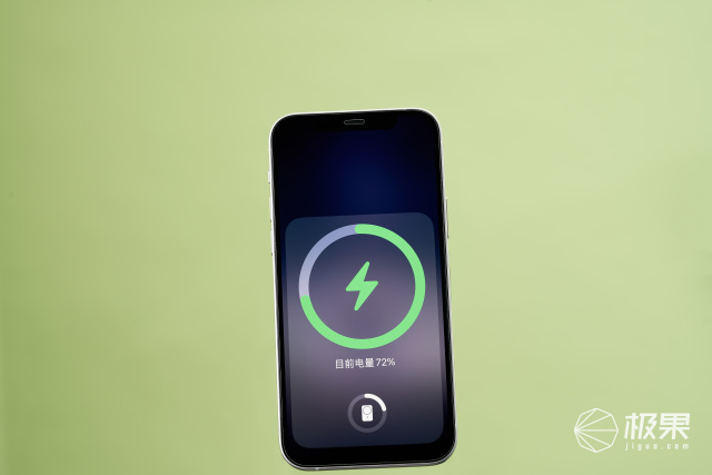 苹果的magsafe外接电池充电快吗,magsafe外接电池只支持iphone12吗