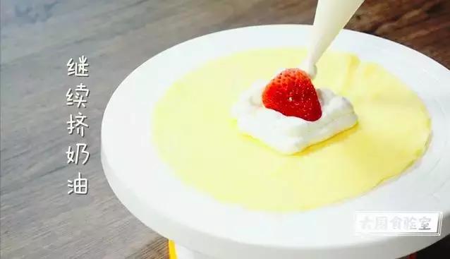 草莓班戟为什么这样读,草莓班戟视频