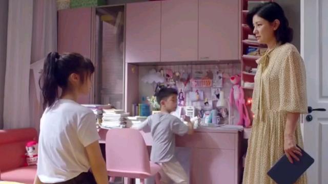 陪你一起长大何景华最后离婚了吗,奚彬何景华