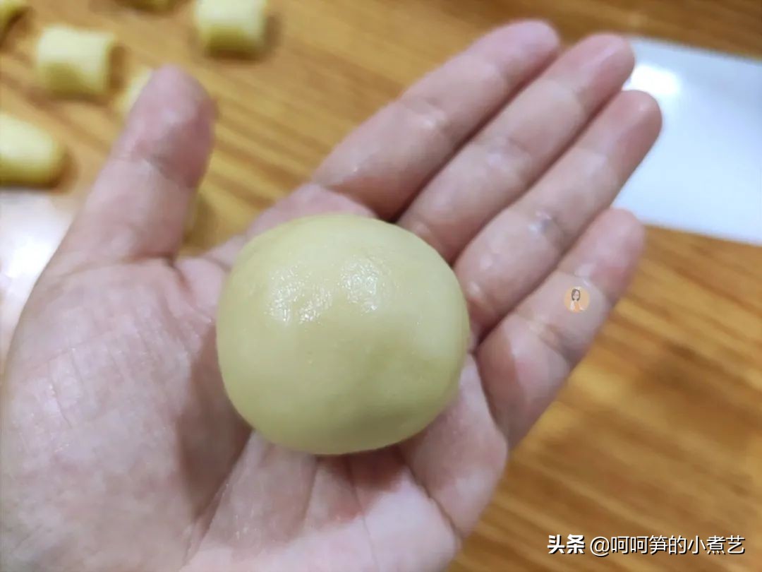 不用开酥的软皮绿豆饼,又酥又不油的绿豆饼