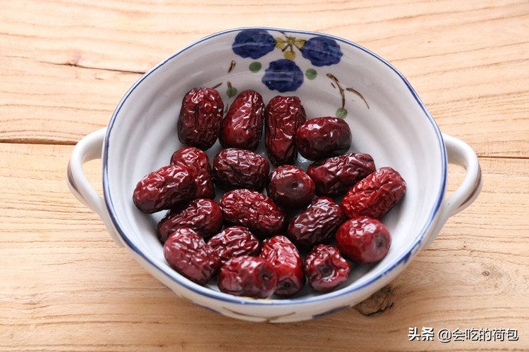 夏天吃红枣不是补血不上火方法,夏天吃红枣有没有好处