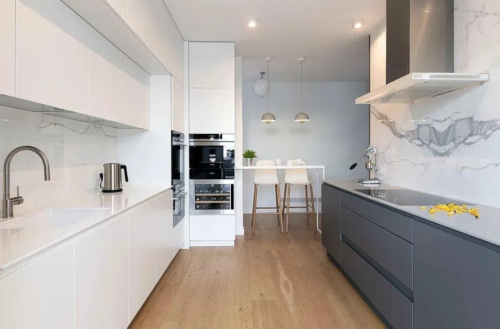 古典与现代，300㎡豪华办公空间