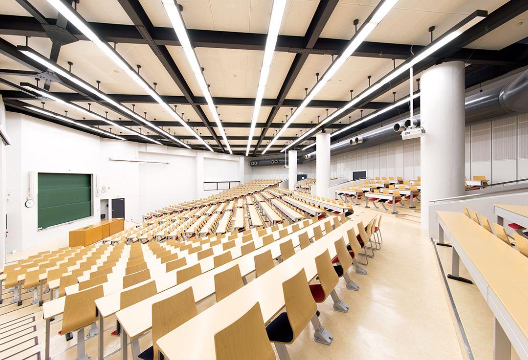 国立中央大学与日本中央大学,日本中央大学好考吗