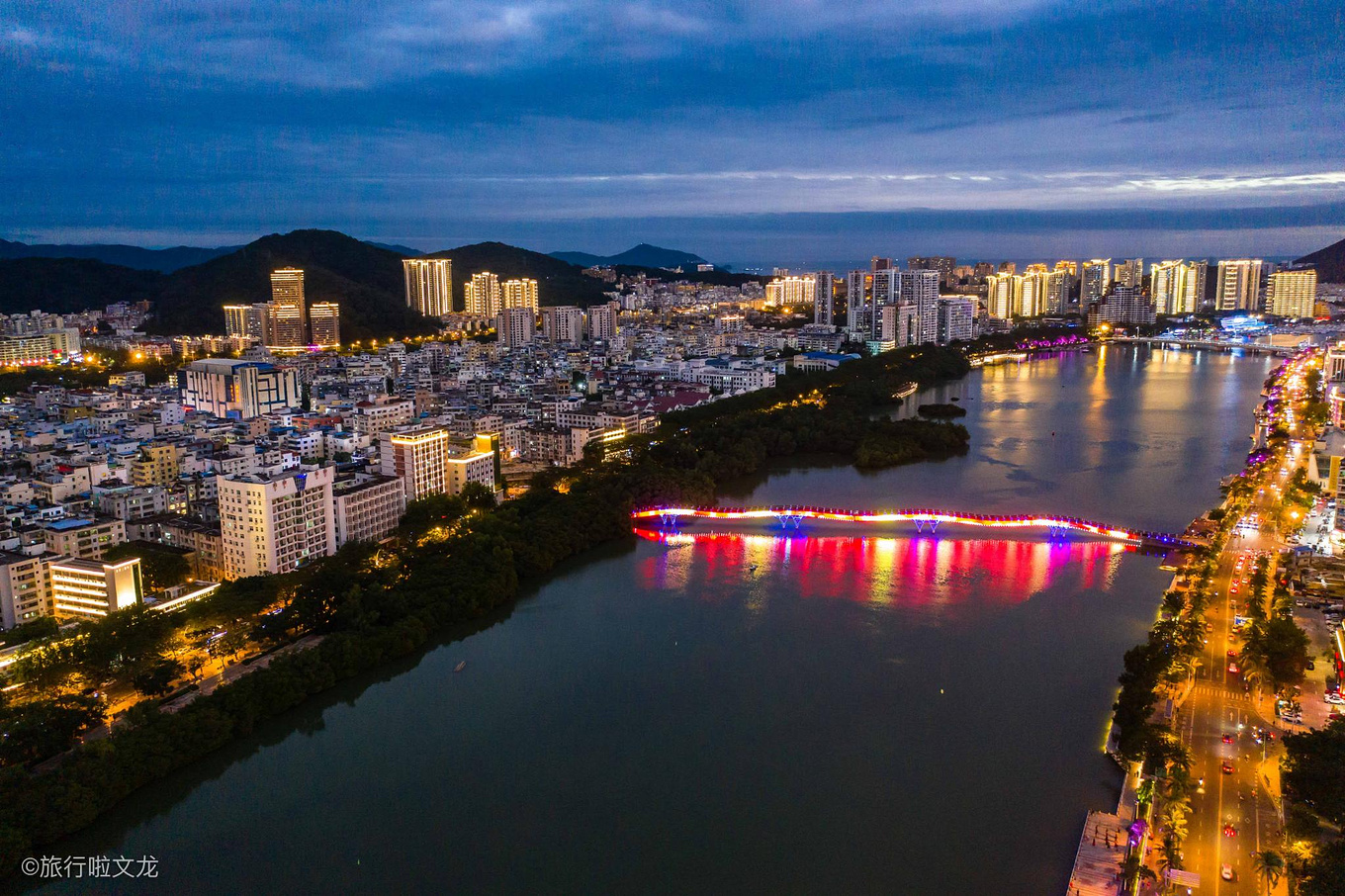 三亚的清晨和晚上,三亚的黄昏美不胜收