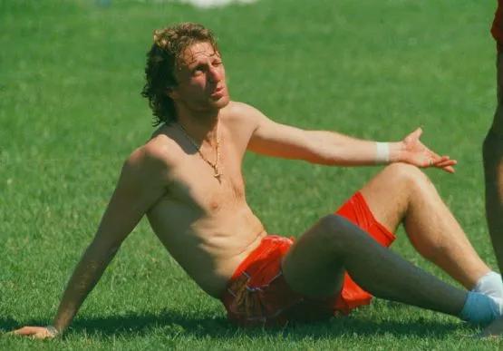 伊布足球经典时刻,伊布的十大经典集锦