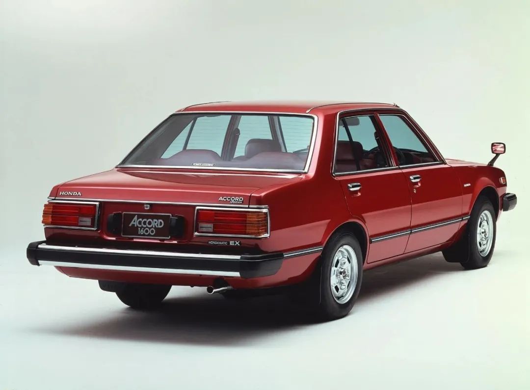 十代半代雅阁推荐哪款,十代雅阁哪一款比较好