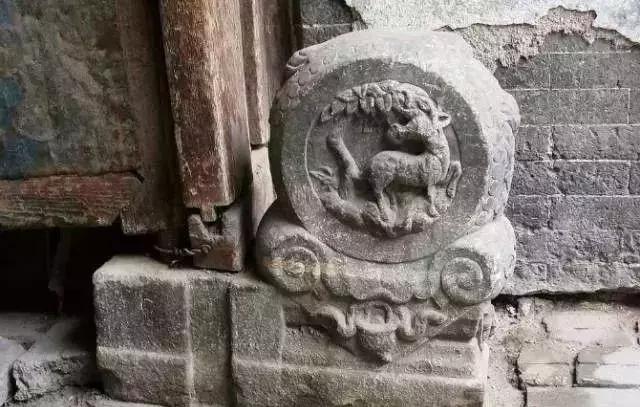 庭院围墙大门门墩图片,庭院门墩的风水讲究