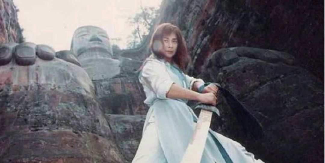 风云二步惊云和聂风谁厉害,聂风为什么一开始不想找雄霸报仇