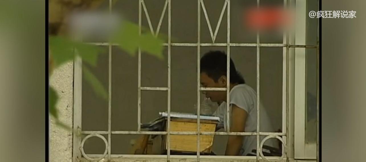 大学生沉迷游戏消失十年,大学生沉迷游戏10年后离世