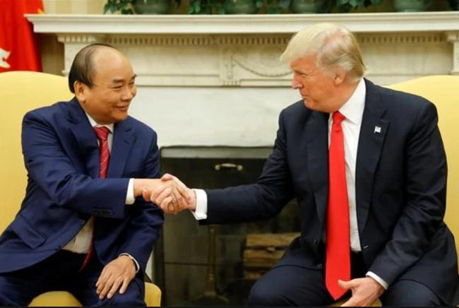 “笑面虎”阮春福，美国杀母之仇不共戴天，为何还能笑对美国？