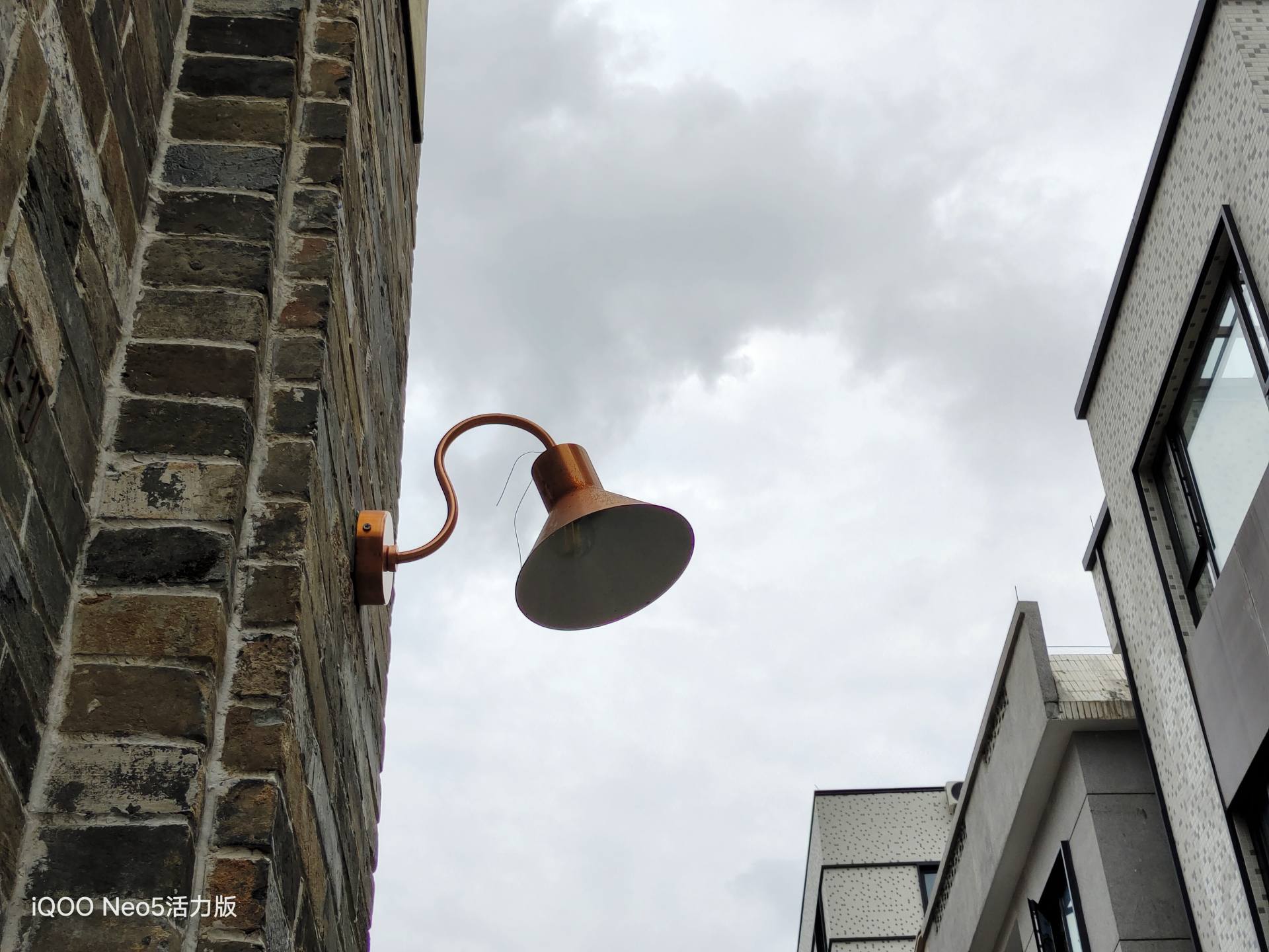 iqooneo5活力版评测效果,iqooneo5活力版原神测评