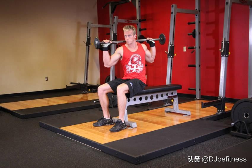 轻轻松松练成肌肉马甲线,每日健身马甲线训练