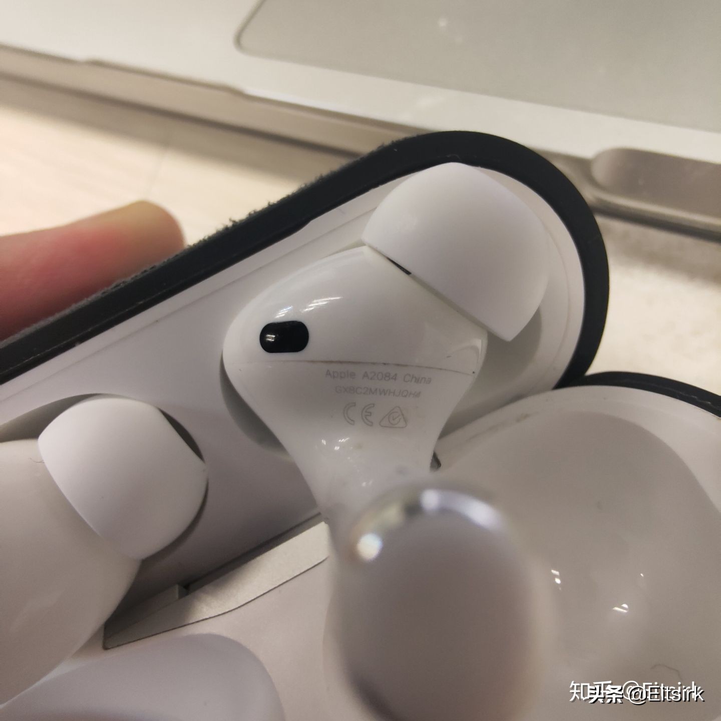 闲鱼买的airpodspro怎么去验机,闲鱼上买airpods3代几百块值得买吗