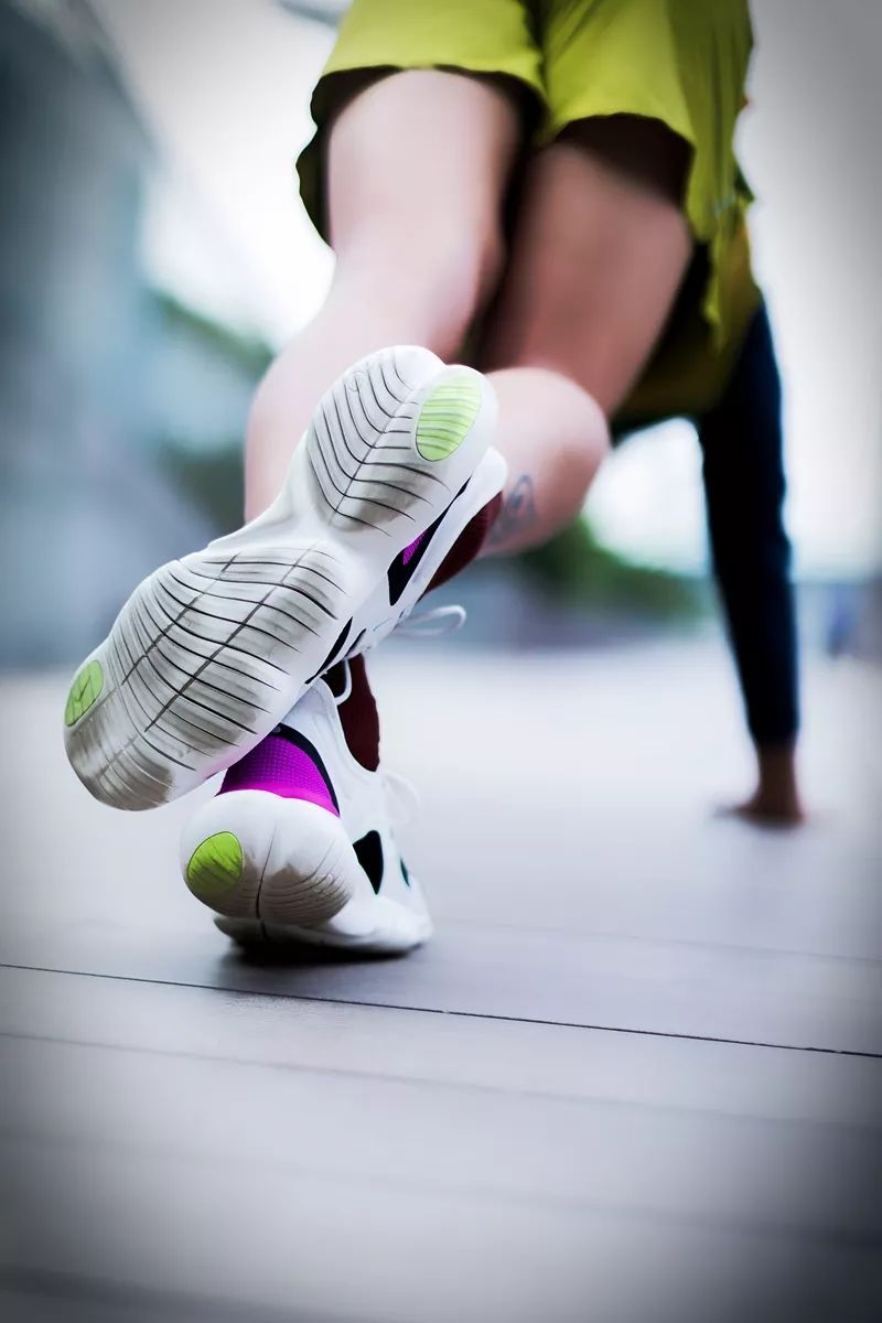 耐克目前最顶级的跑鞋,耐克的一个跑鞋