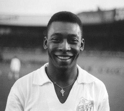 贝利凭什么成球王,为什么只有贝利和马拉多纳