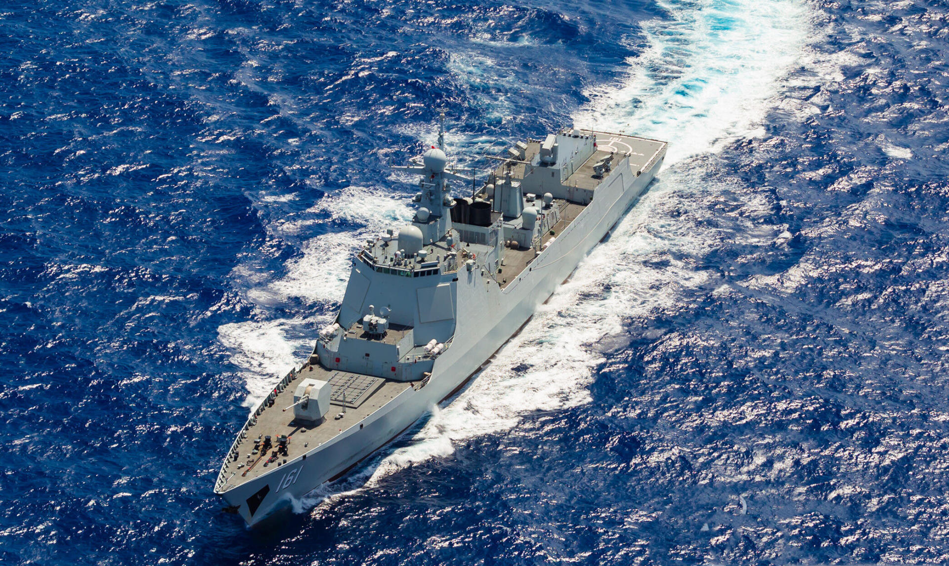 美国星座级护卫舰和052d,宙斯盾驱逐舰和052d对战