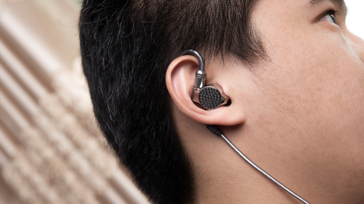 索尼ierz1r和森海塞尔ie600,索尼大耳z1r评测