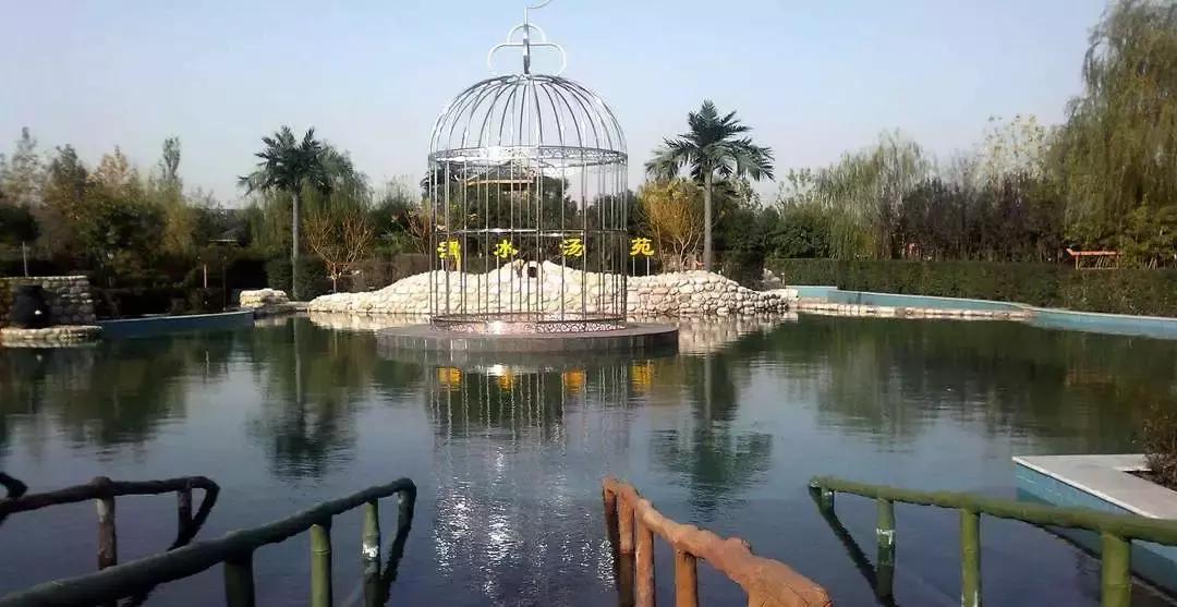 华山周边旅游攻略夏天,华山旁边有温泉