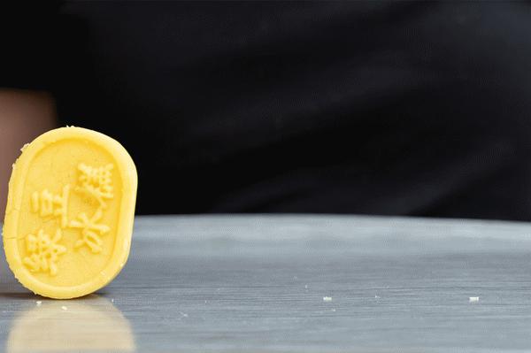 第③家!正版「鲍师傅」又双叒来了!龙华开启“排断腿”模式