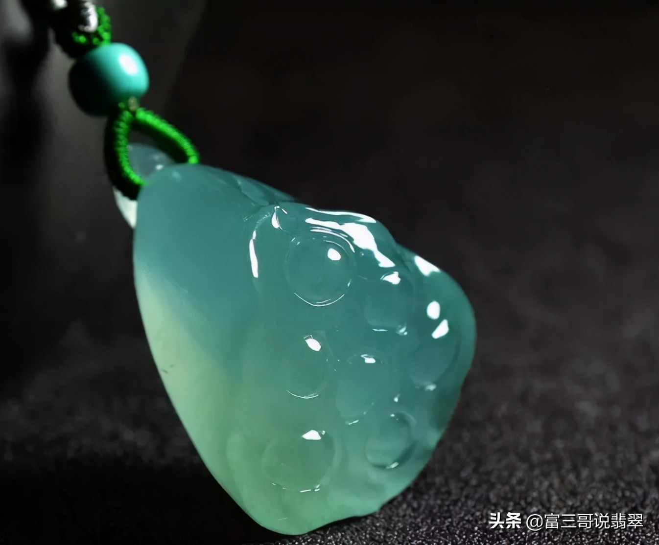 翡翠蓝水料和危地马拉料区别,行家翡翠价格辨识