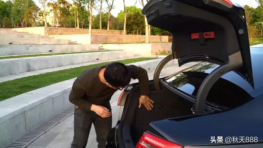 c6和c7哪个更好看,c6和c7底盘一样吗