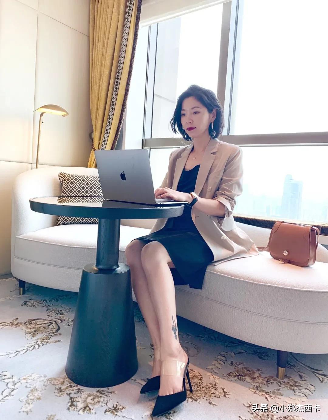 一个包能当两个包用,一个包就可以买的商务车