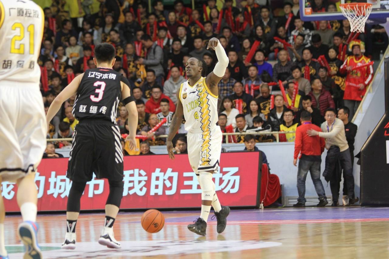 福特森cba总决赛第一场,cba福特森签约了吗