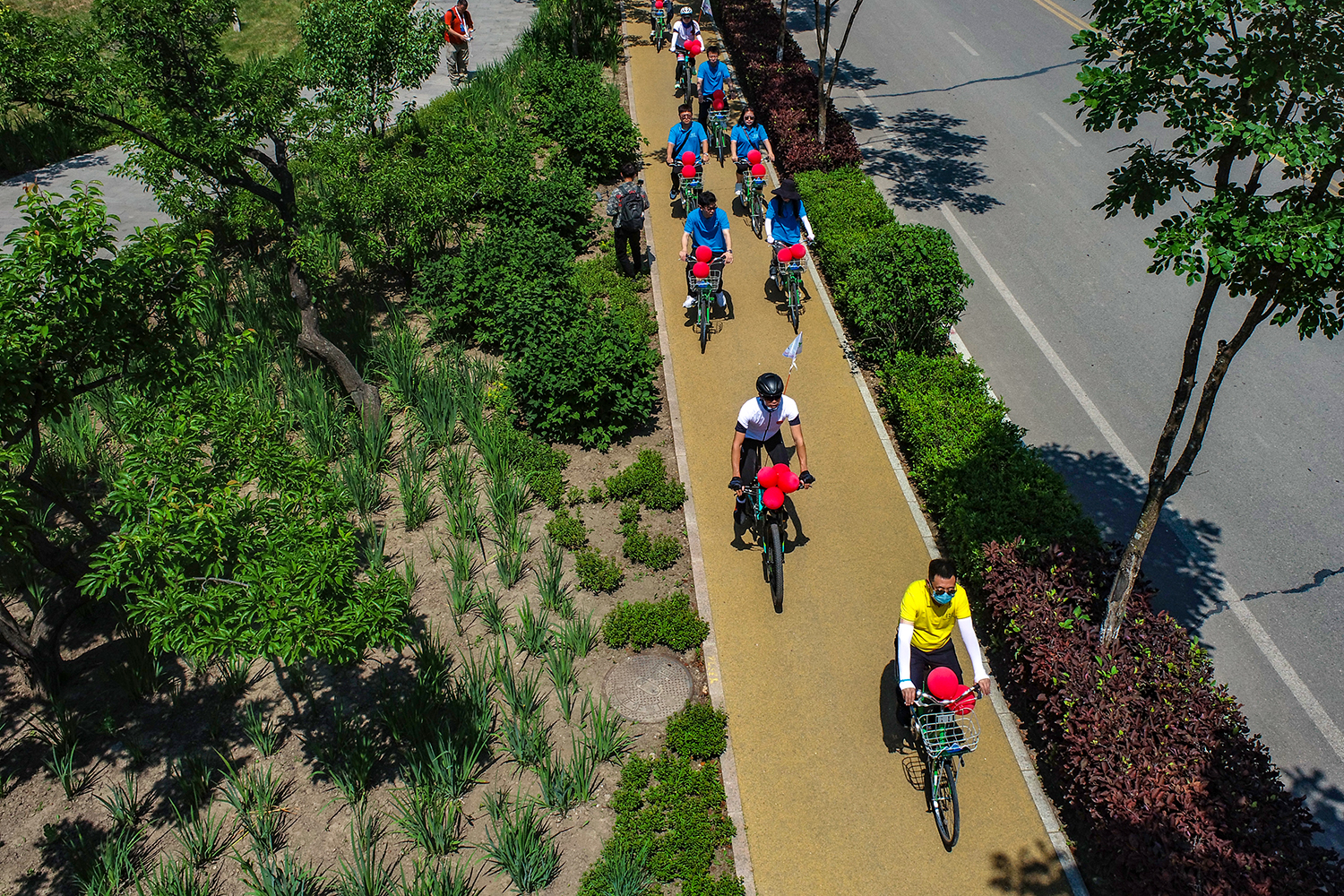航拍长白山天池视频,长白山天池航拍全景视频