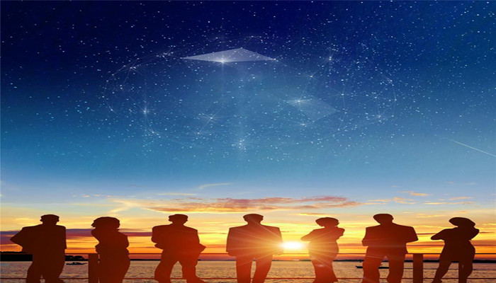 为什么提拔后反而更多人不理你,当领导要提拔你你内心很纠结