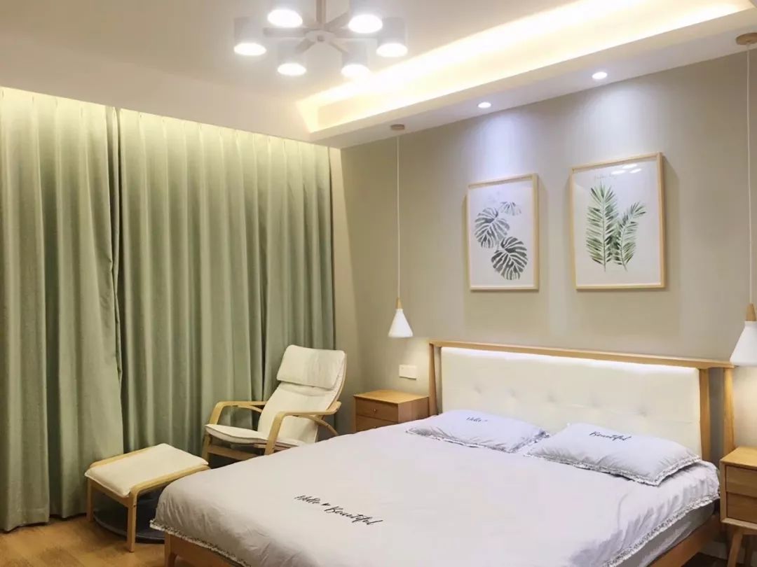 打造舒适的卧室,卧室床头选什么材质